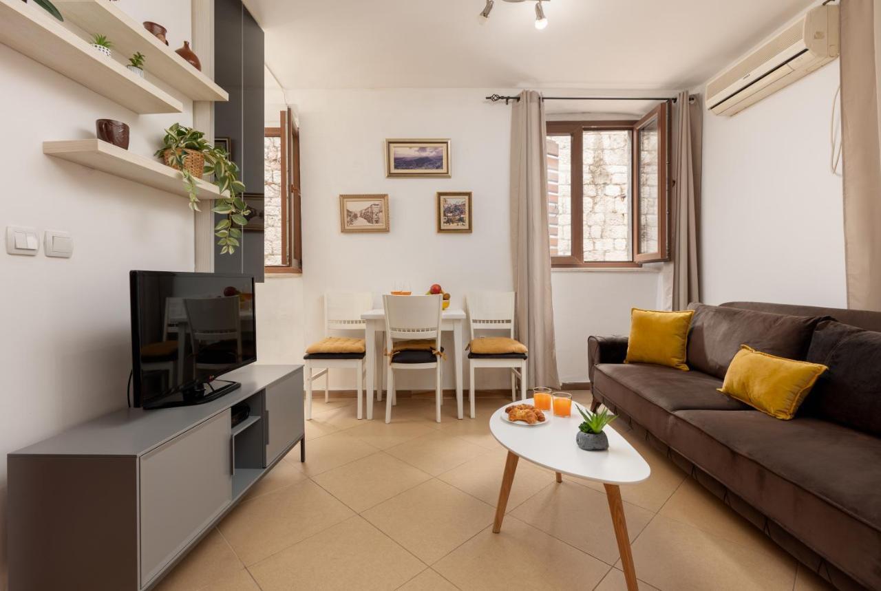 Apartment Amigo 2 Old Town Котор Екстер'єр фото